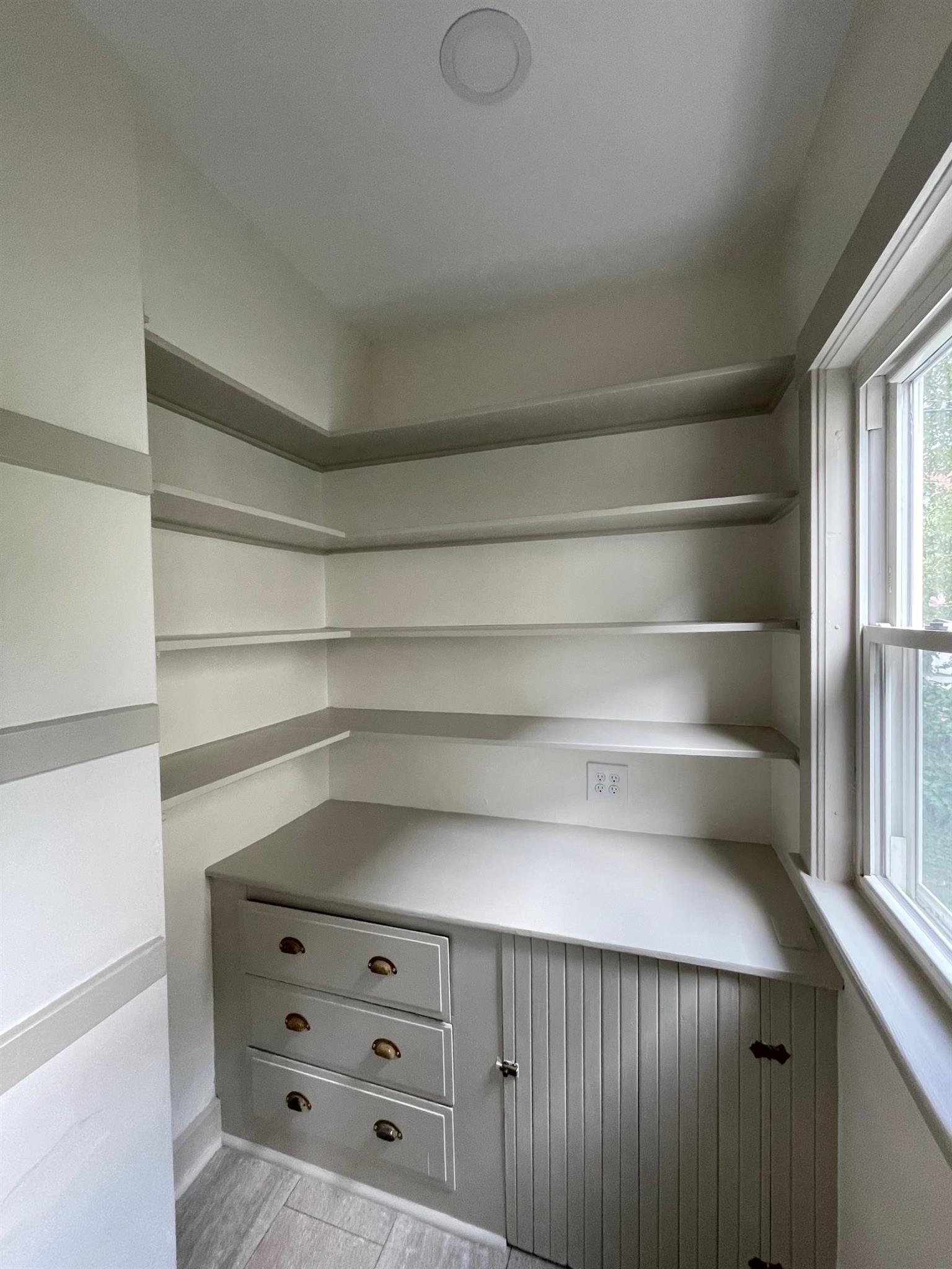 11 Benton Rd, South Medford