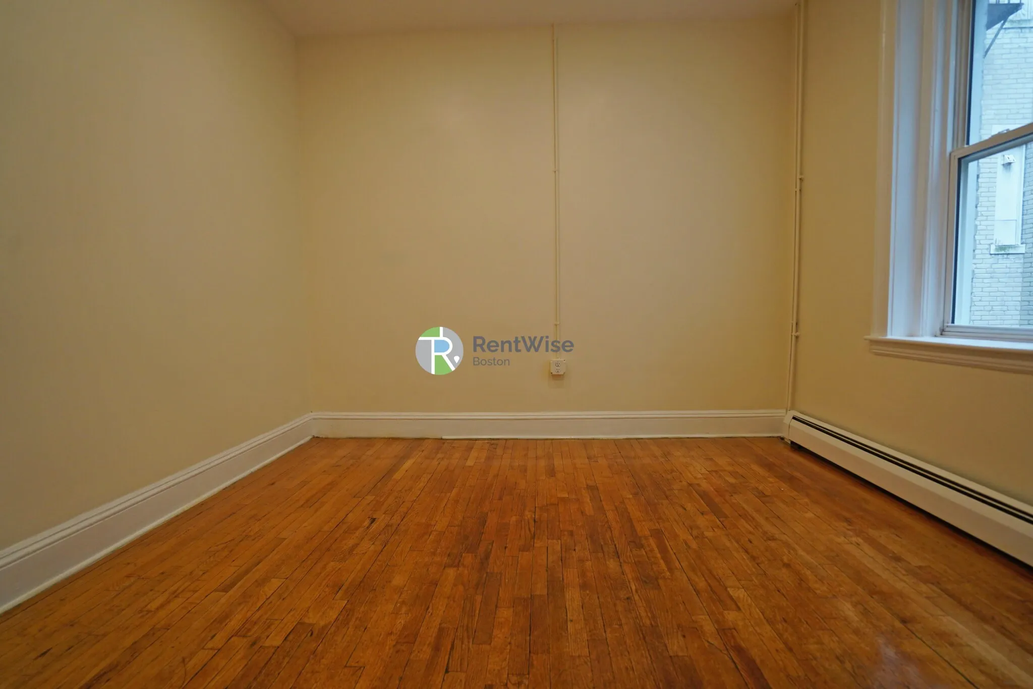 1844 Commonwealth Ave, Brighton