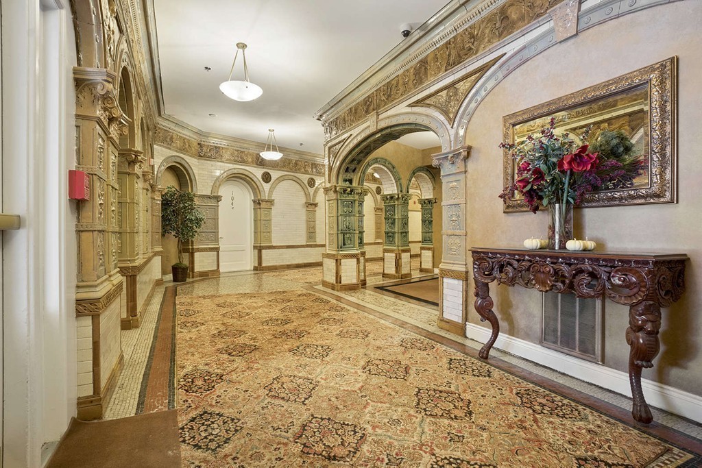 4 Charlesgate East, Back Bay