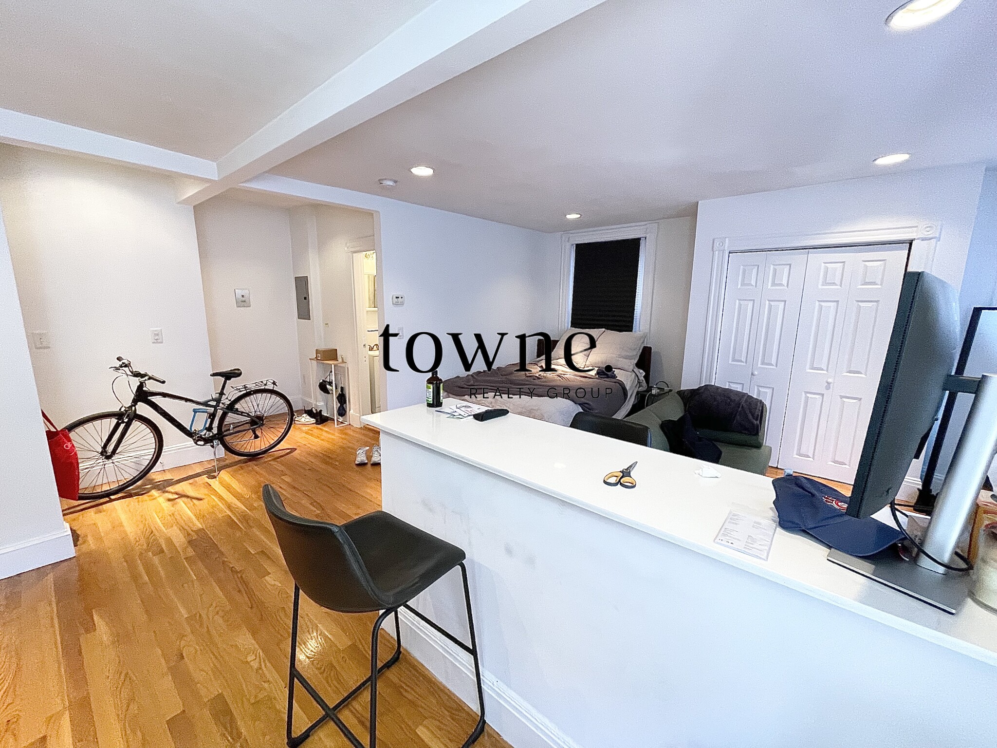 51 Massachusetts Ave, Back Bay