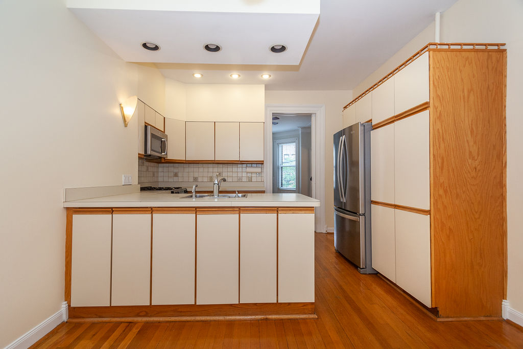 1 bed, 1.5 bath apartment for rent at 291 Commonwealth Ave Unit 1, Back Bay — photo 18 of 27