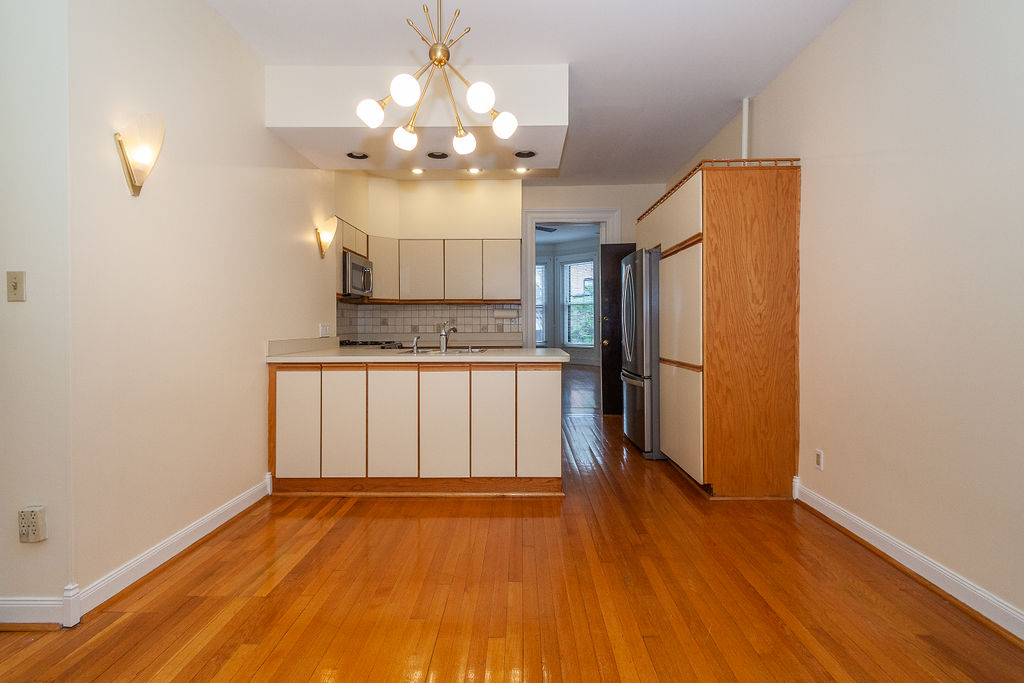 1 bed, 1.5 bath apartment for rent at 291 Commonwealth Ave Unit 1, Back Bay — photo 19 of 27