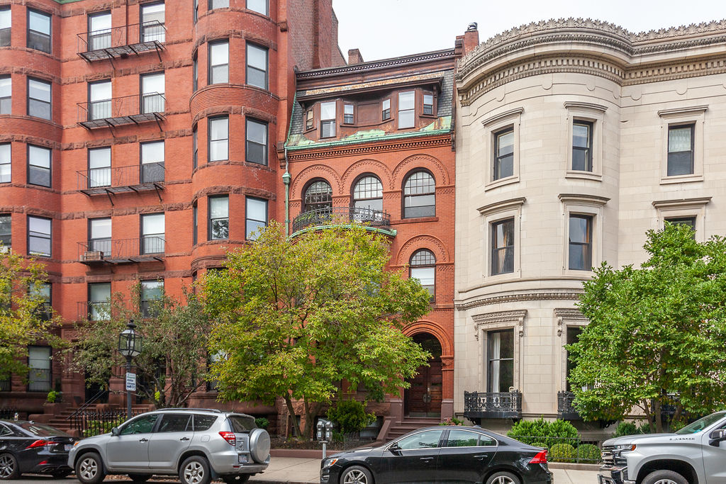 Studio bed, 1 bath apartment for rent at 291 Commonwealth Ave Unit 9, Back Bay — photo 9 of 11