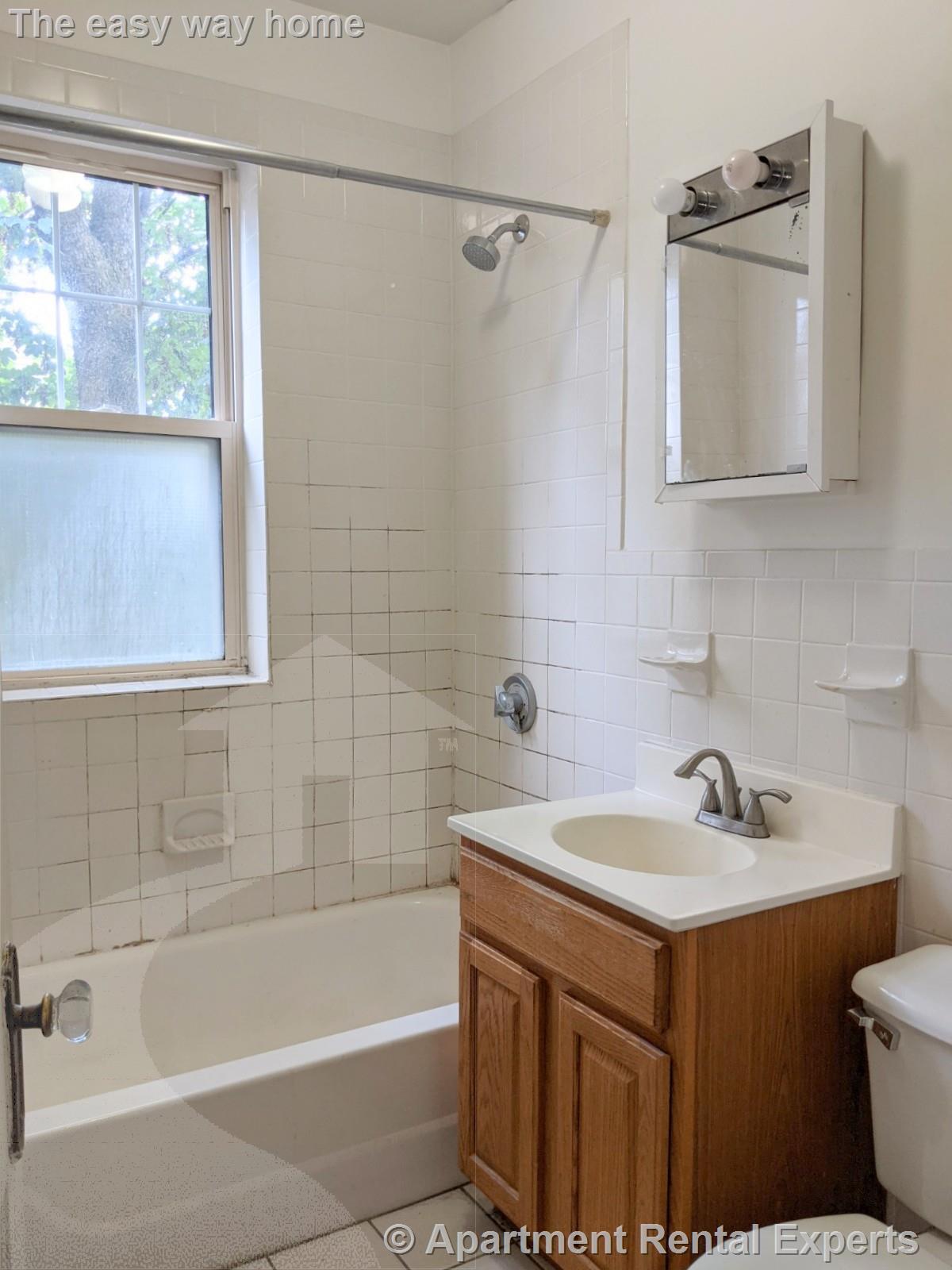 155 Summer St, Spring Hill