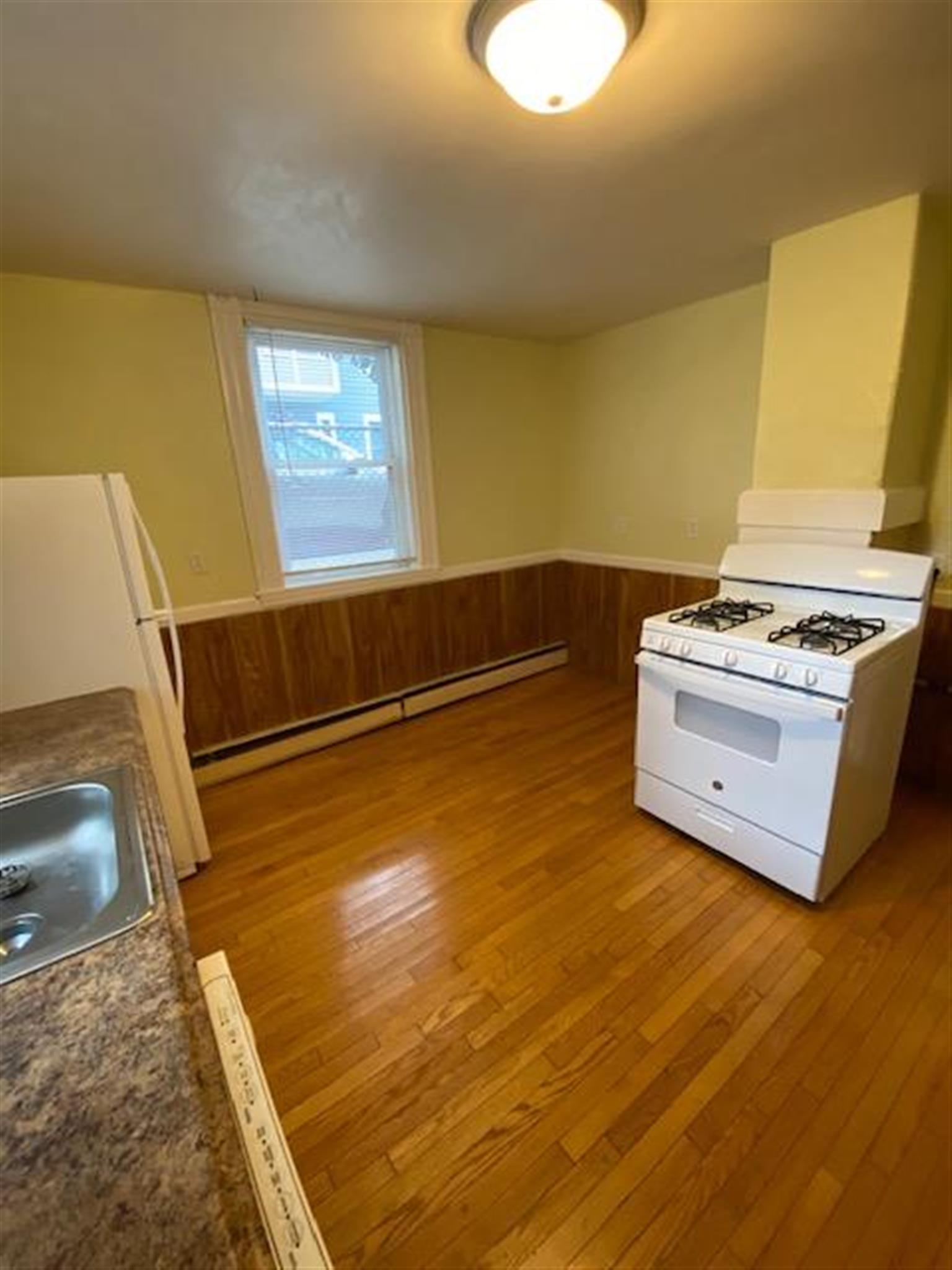 1 bed, 1 bath apartment for rent at 223 Broadway Unit 7, Kendall Square — photo 2 of 13