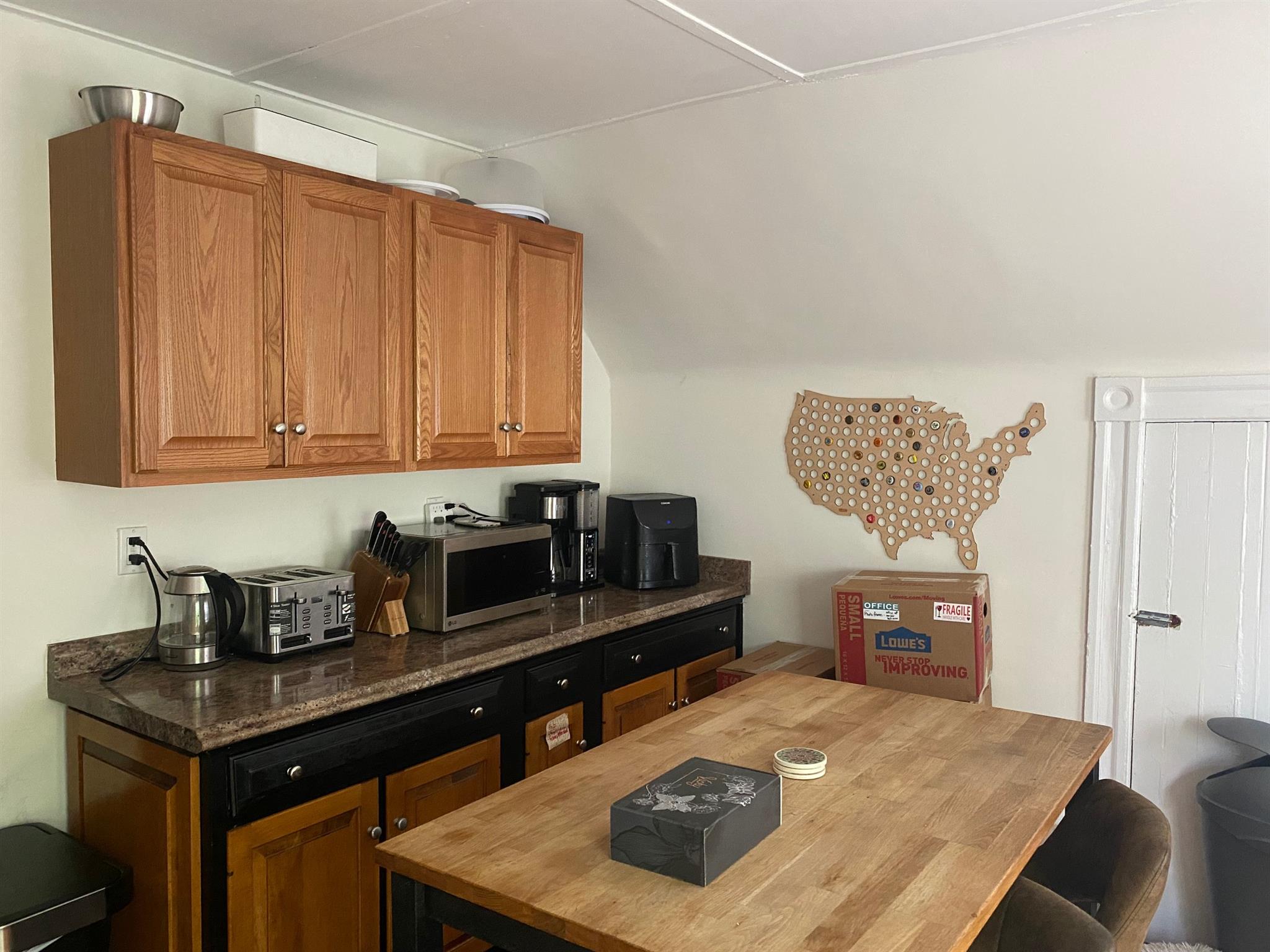 2 bed, 1 bath apartment for rent at 92 Morrison Ave Unit 3, Davis Square — photo 2 of 8