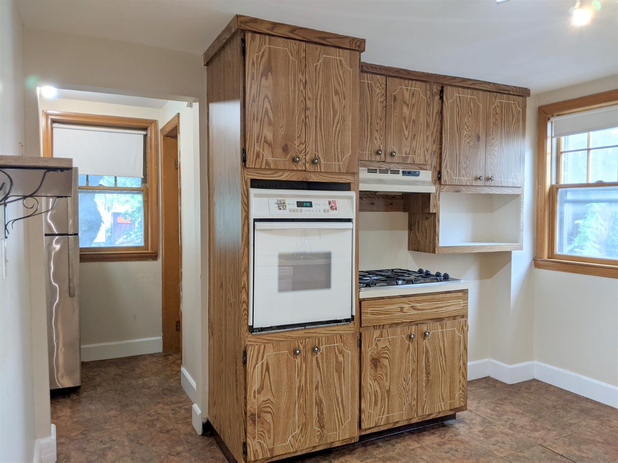 2.5 bed, 1 bath apartment for rent at 25 Boulevard Unit 1, Arlington — photo 17 of 27