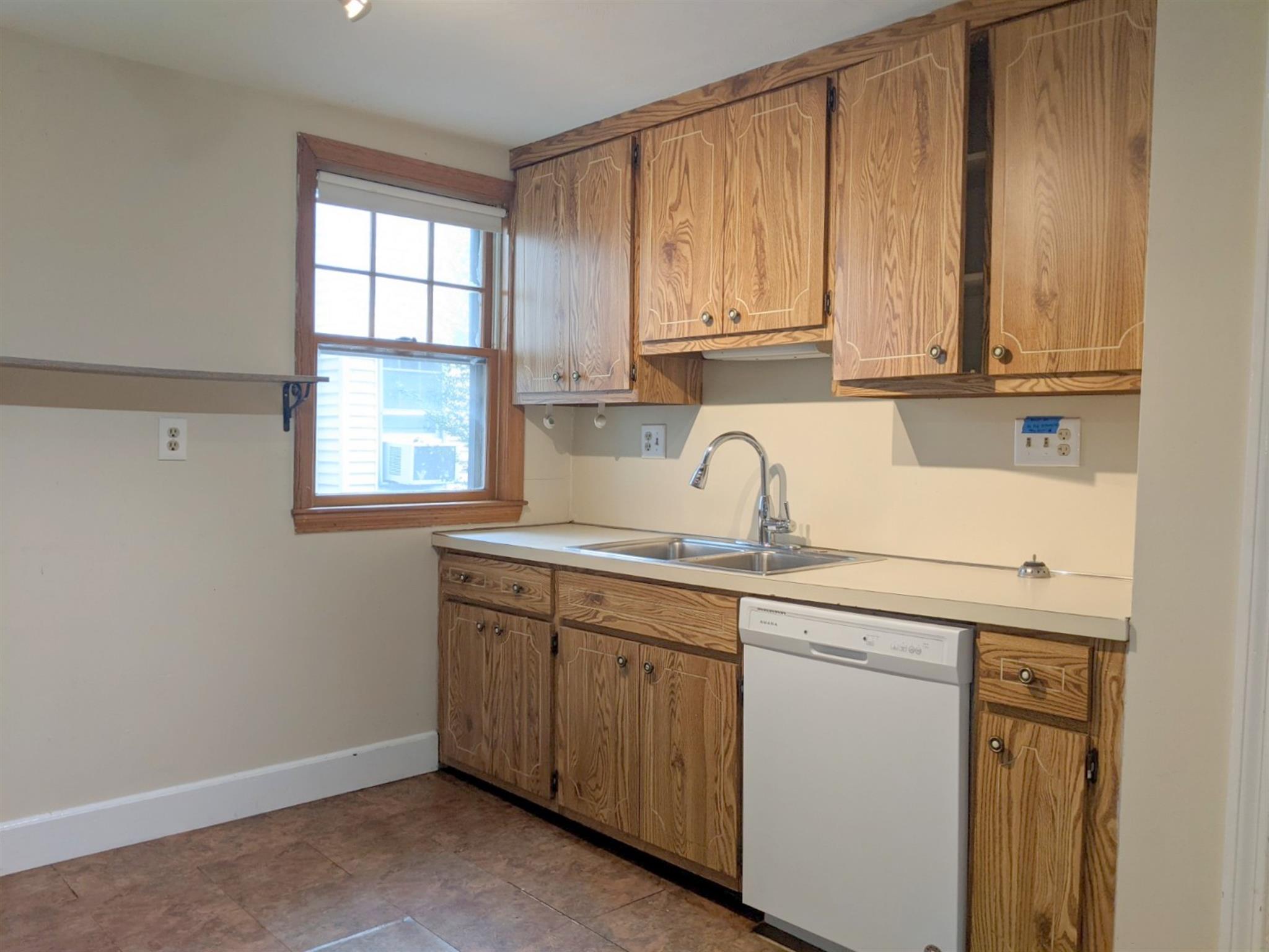 Studio bed, 1 bath apartment for rent at 26 Jfk St, Harvard Square — photo 20 of 26