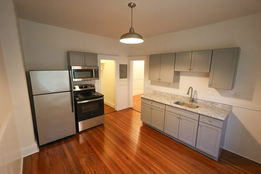 93 Florida St, Dorchester