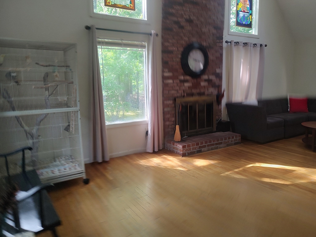 16 Hundred Oaks Ln, Ashland