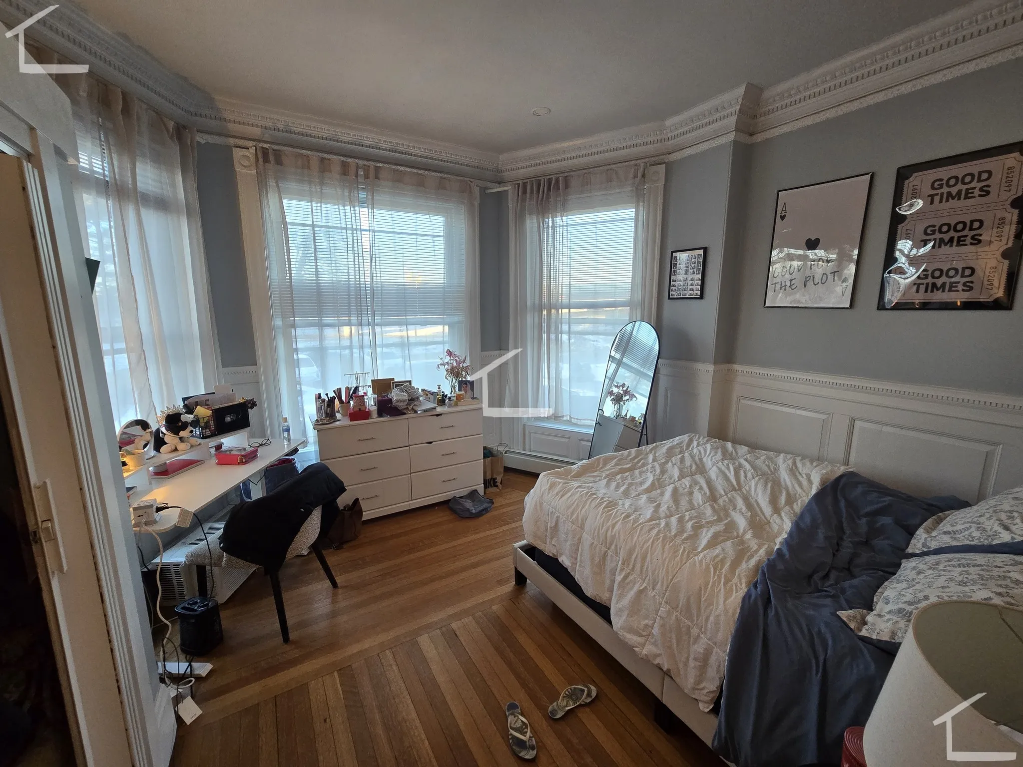 12 Bay State Rd, Fenway