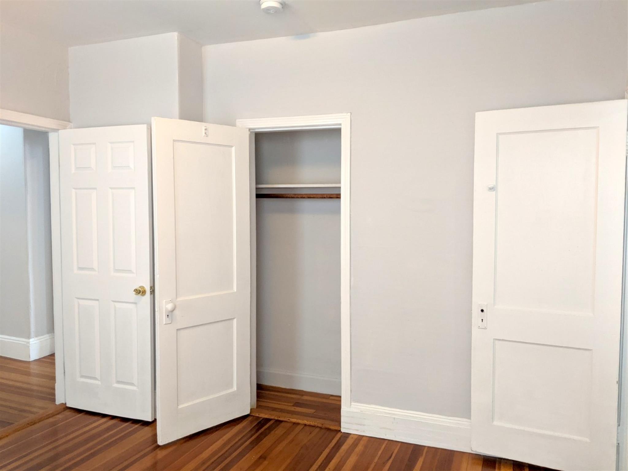 3 bed, 1 bath apartment for rent at 14 Belknap St Unit 2A, Teele Square — photo 10 of 27