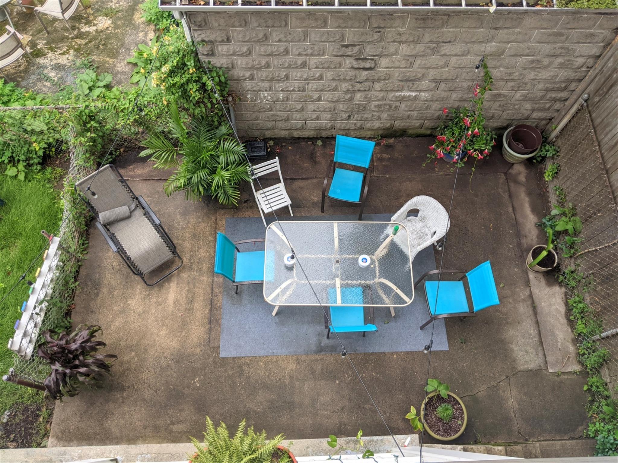 3 bed, 1 bath apartment for rent at 14 Belknap St Unit 2A, Teele Square — photo 13 of 27