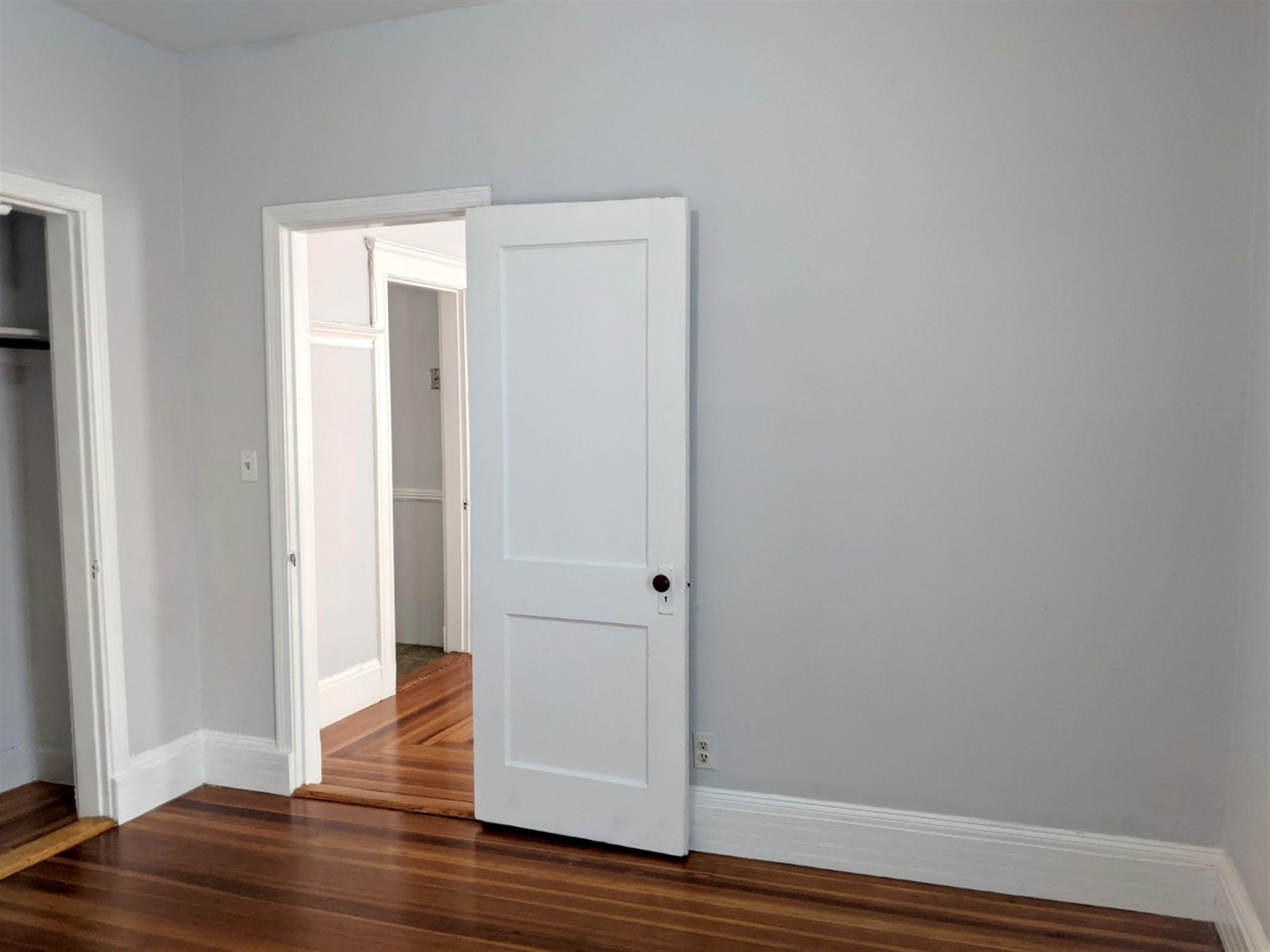 3 bed, 1 bath apartment for rent at 14 Belknap St Unit 2A, Teele Square — photo 21 of 27