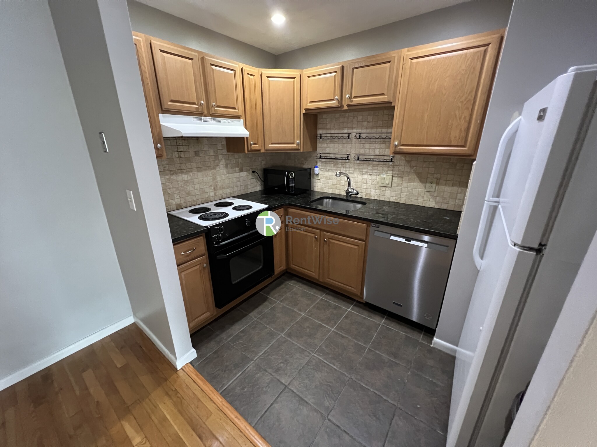 10 Scottfield Rd, Allston