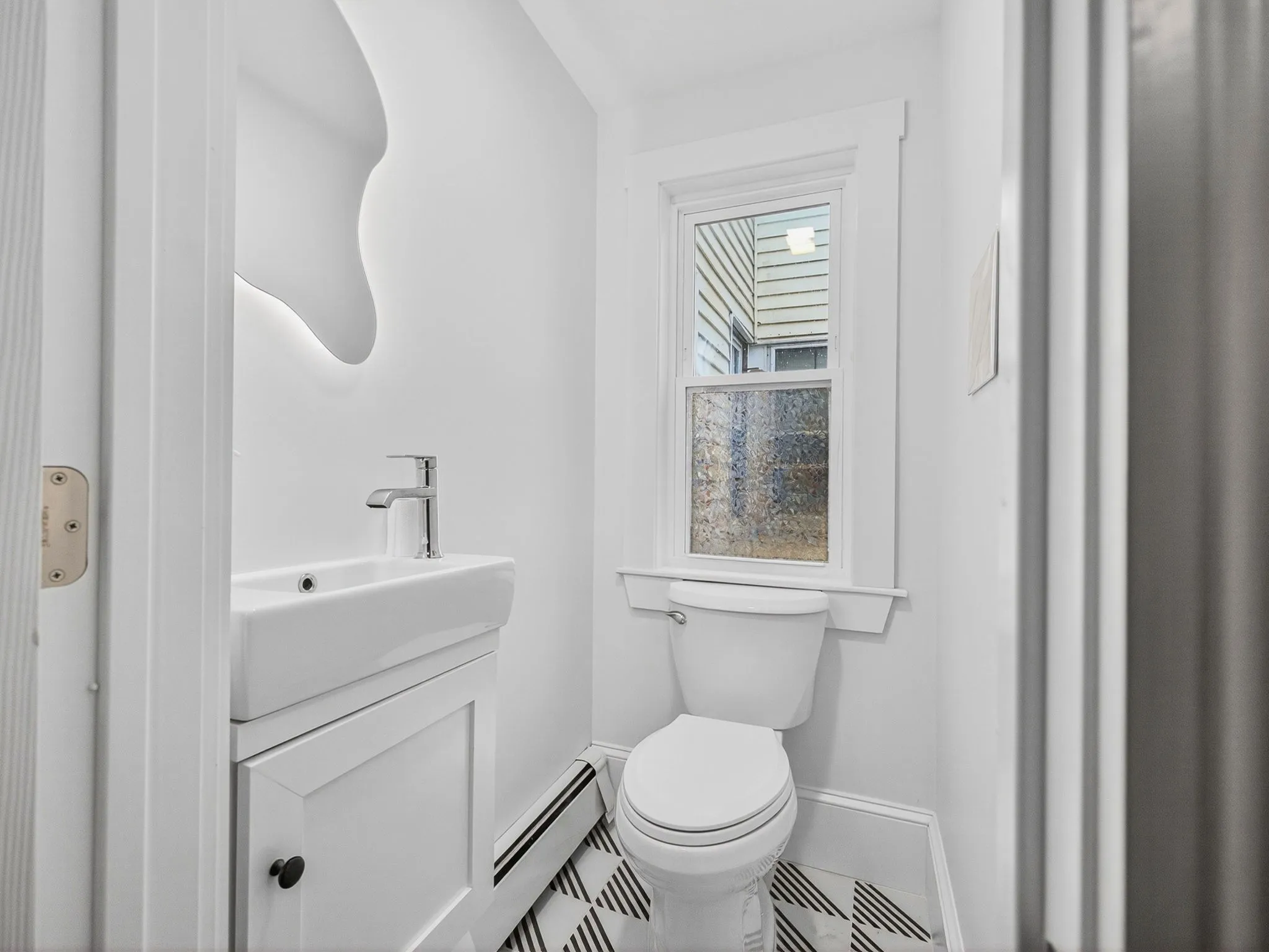 114 Woodstock St, West Somerville