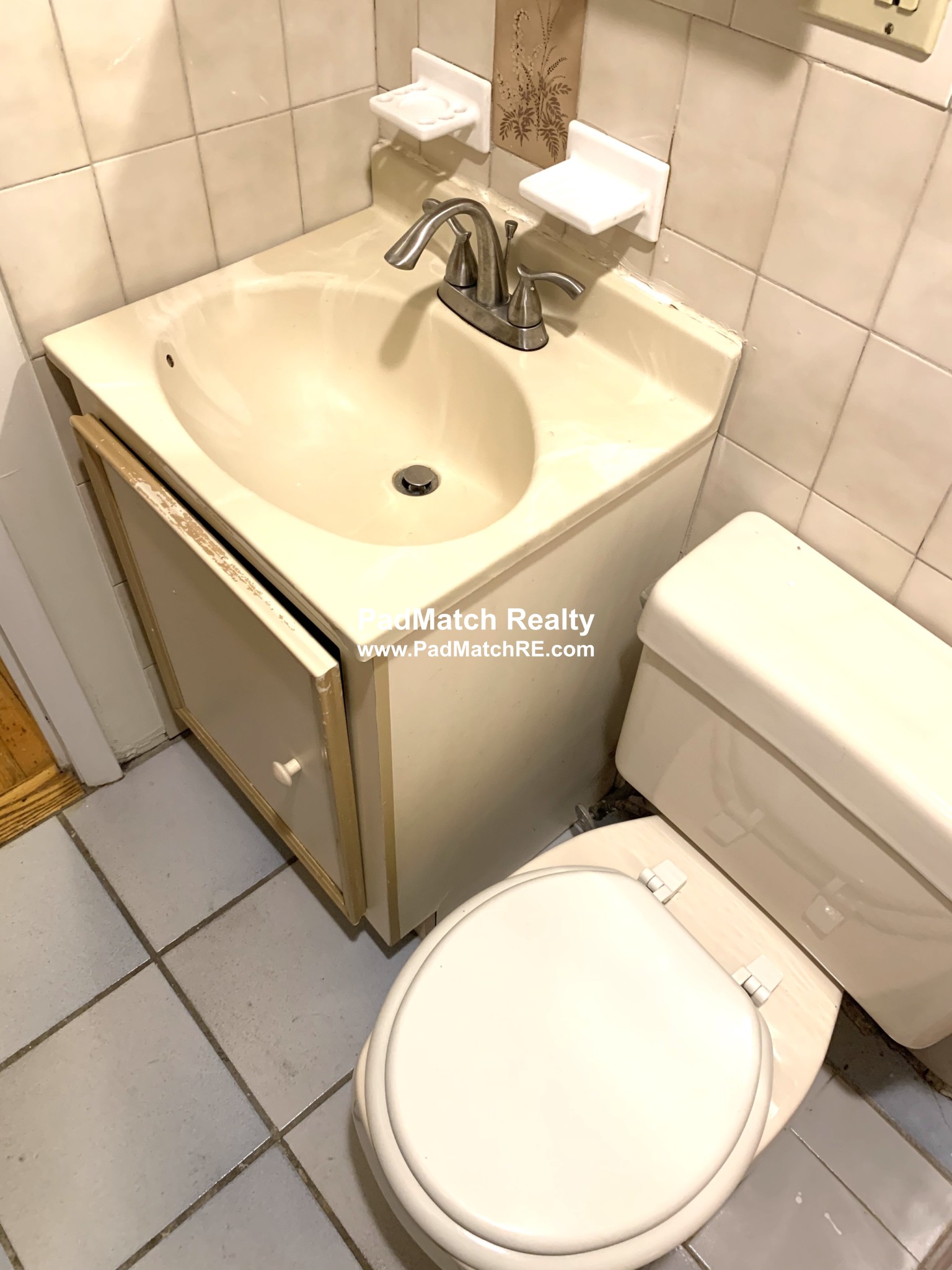 1412 Commonwealth Ave, Brighton