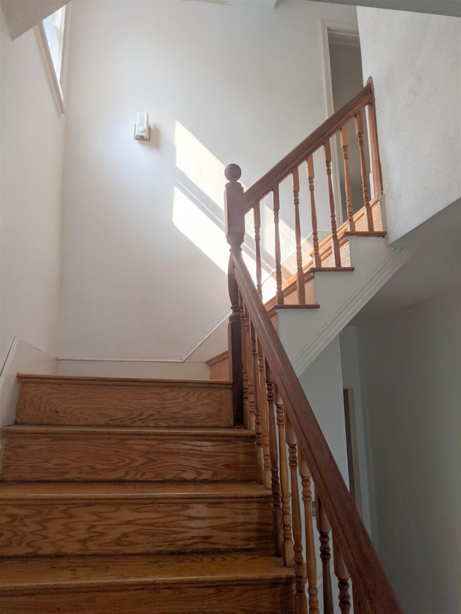 2.5 bed, 1.5 bath apartment for rent at 61 Newbern Ave Unit 2, Medford — photo 10 of 29