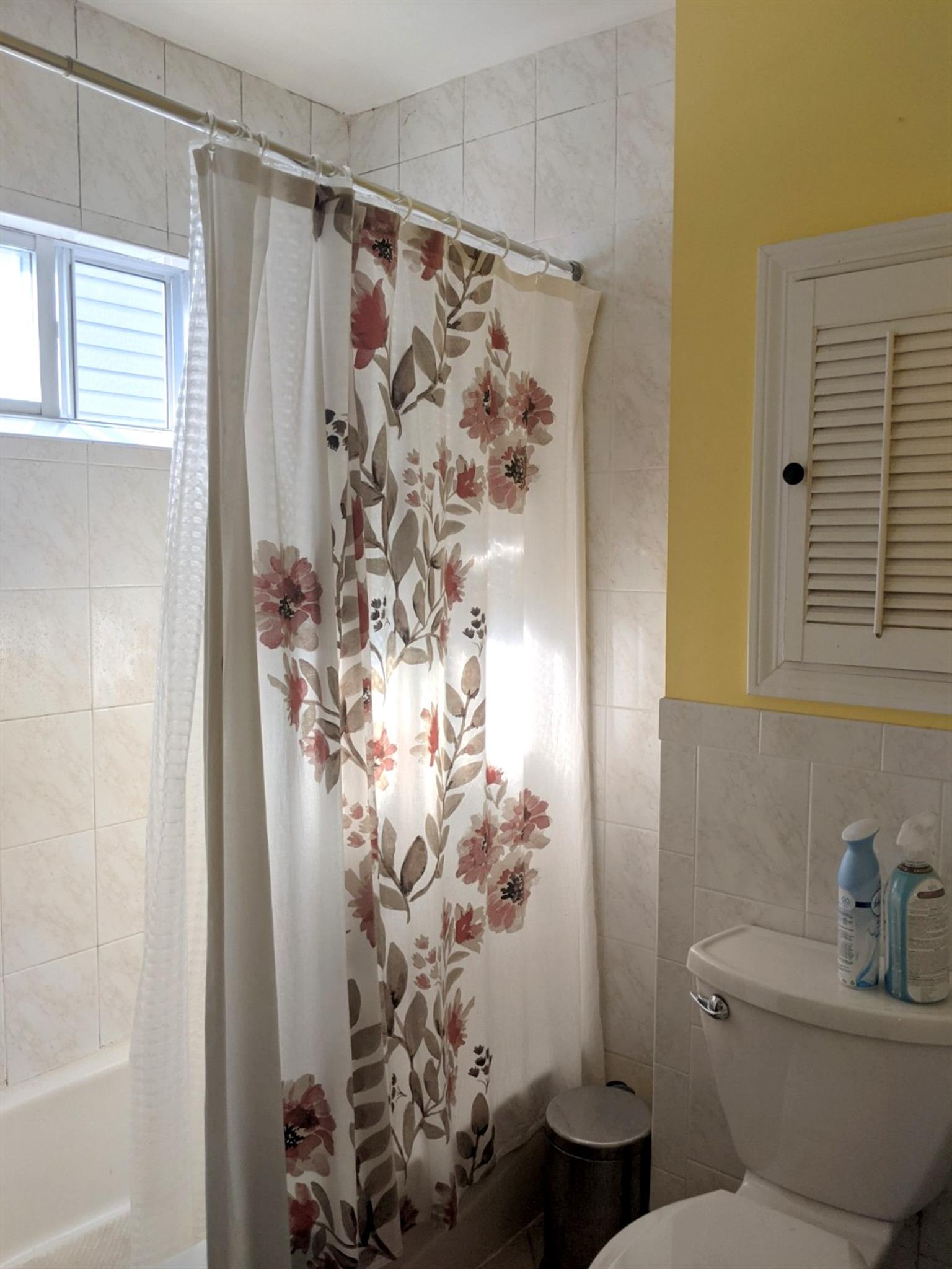 2.5 bed, 1.5 bath apartment for rent at 61 Newbern Ave Unit 2, Medford — photo 23 of 29