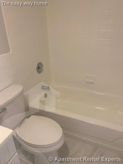2 bed, 1 bath apartment for rent at 19 Central St Unit 1, Spring Hill — photo 11 of 18