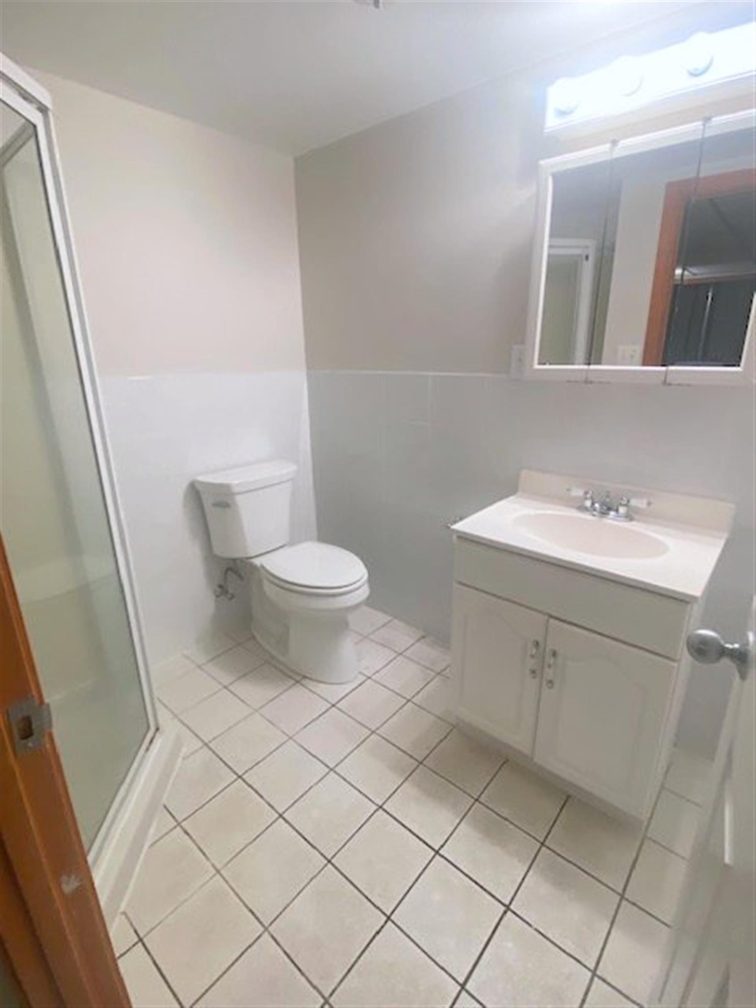3.5 bed, 2.5 bath apartment for rent at 66 Cedar St Unit 66, Porter Square — photo 7 of 21