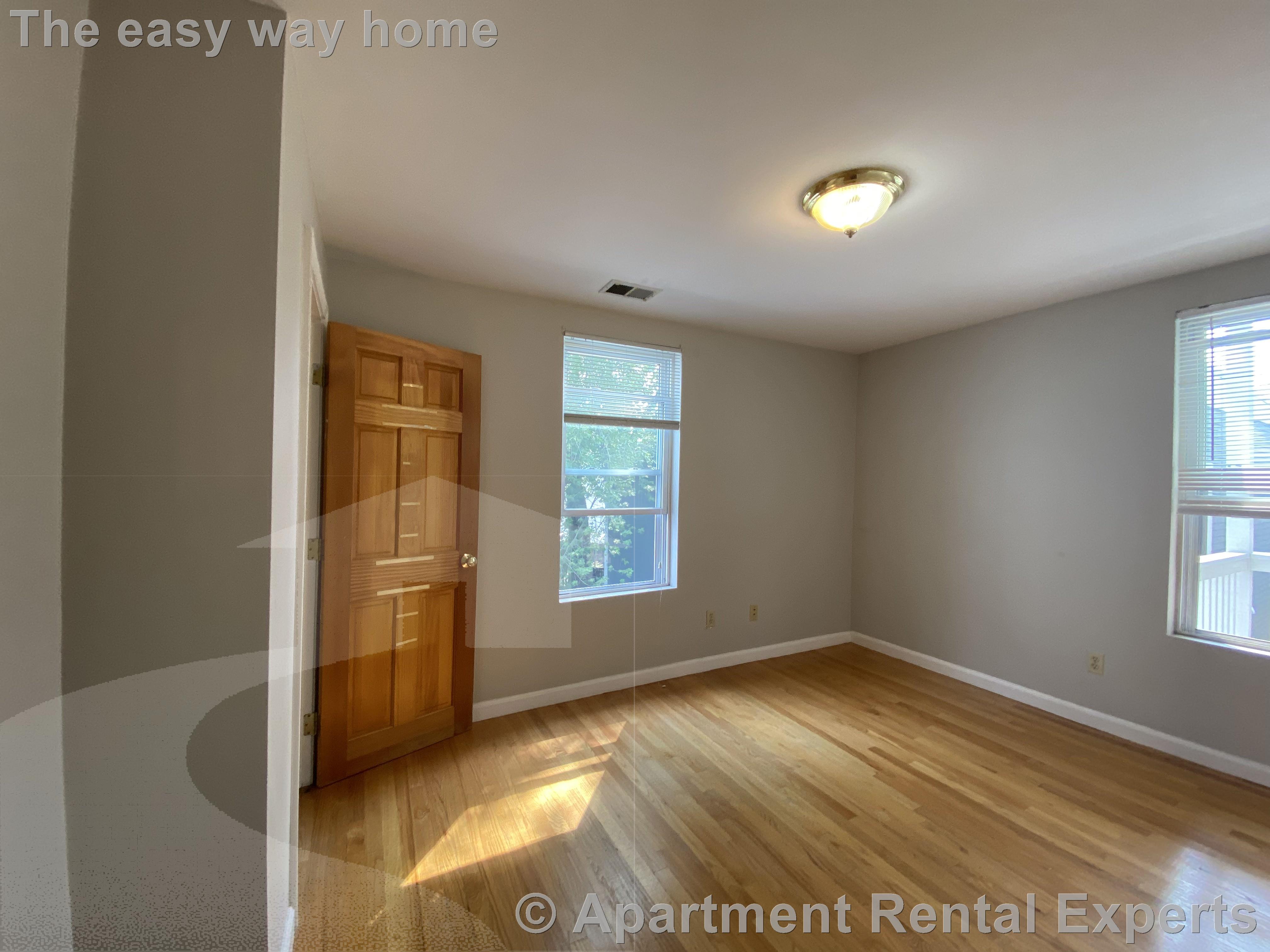 344 Putnam Ave, Cambridgeport