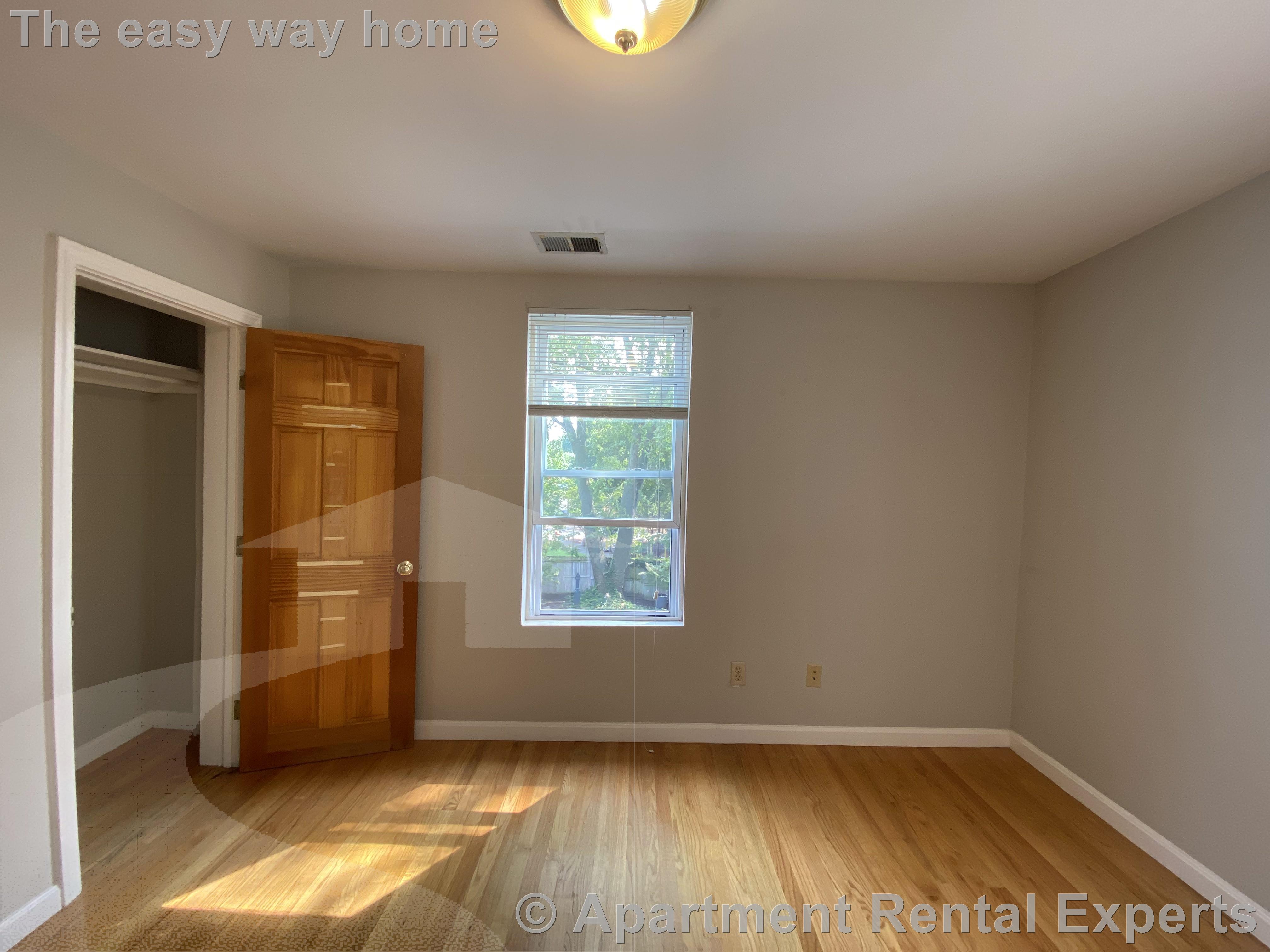 344 Putnam Ave, Cambridgeport