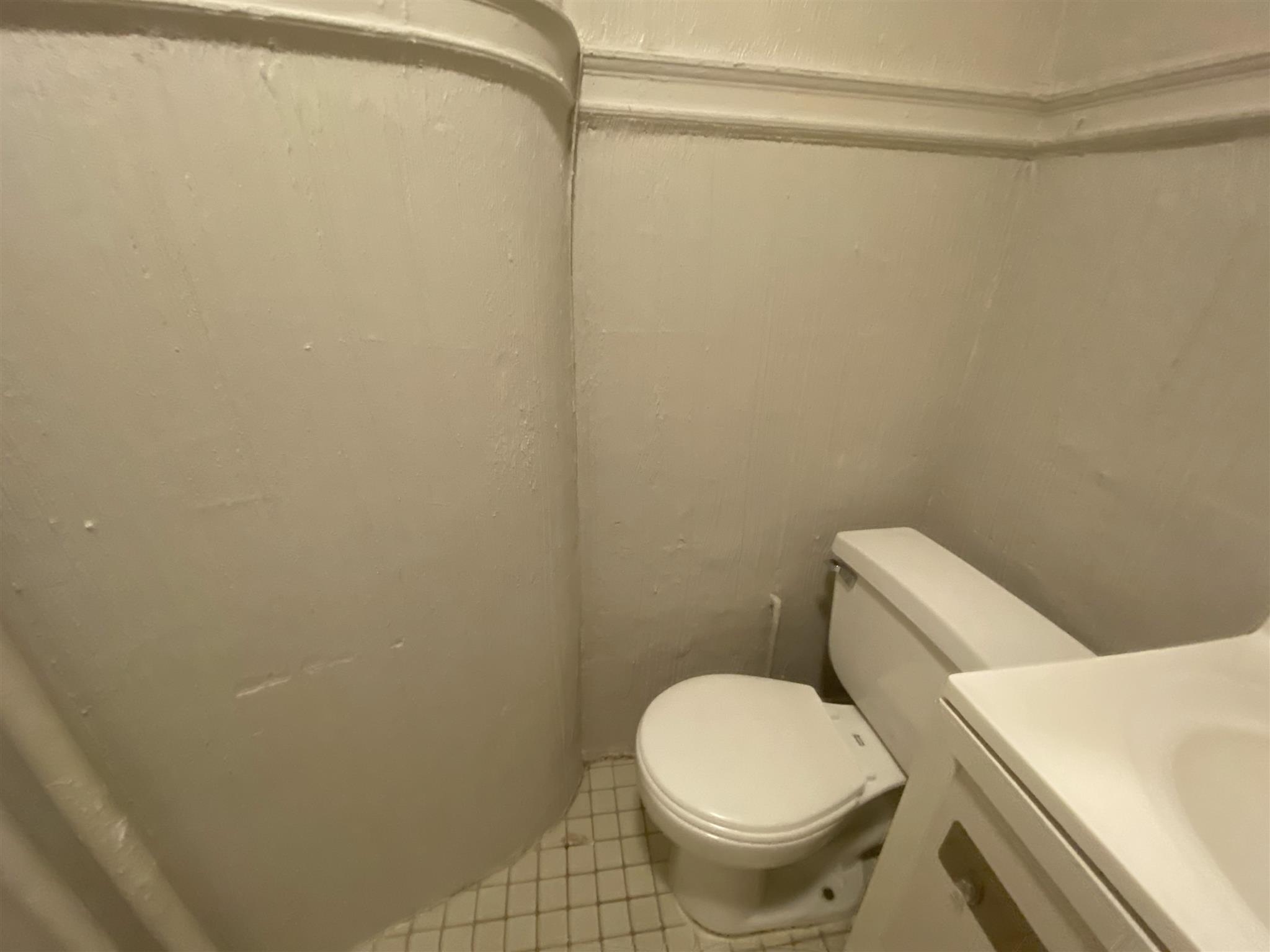 1 bed, 1 bath apartment for rent at 48 Jfk St Unit 8, Harvard Square — photo 5 of 10