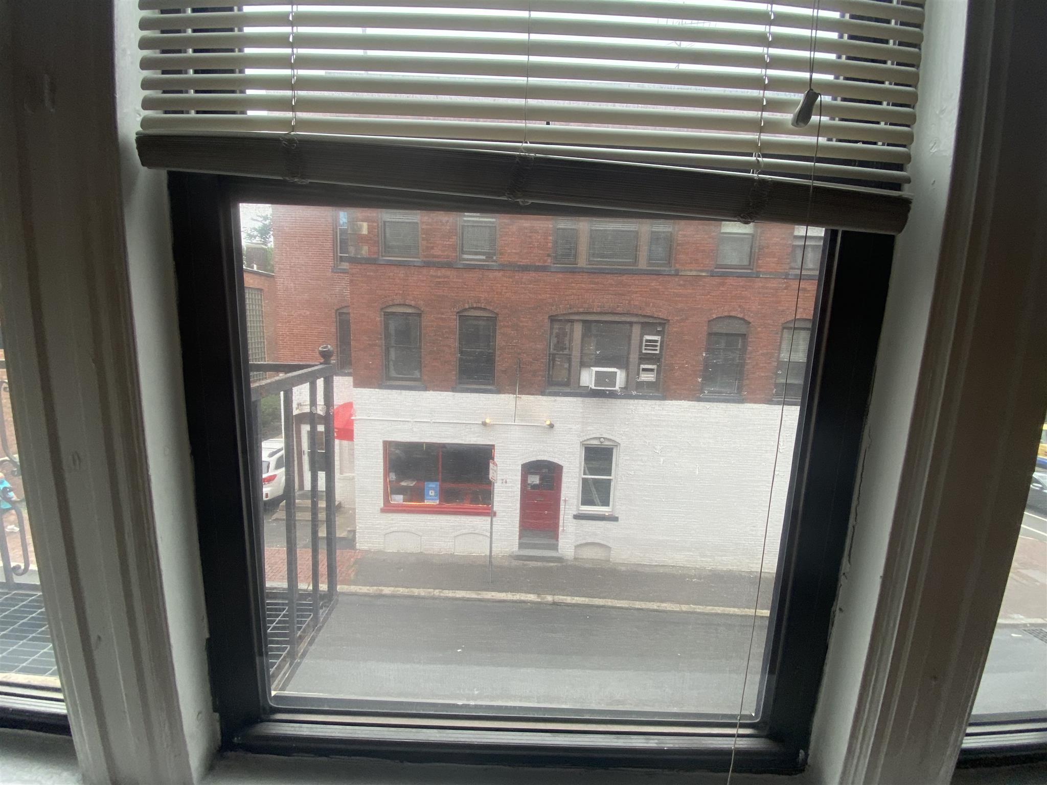 1 bed, 1 bath apartment for rent at 48 Jfk St Unit 8, Harvard Square — photo 7 of 10