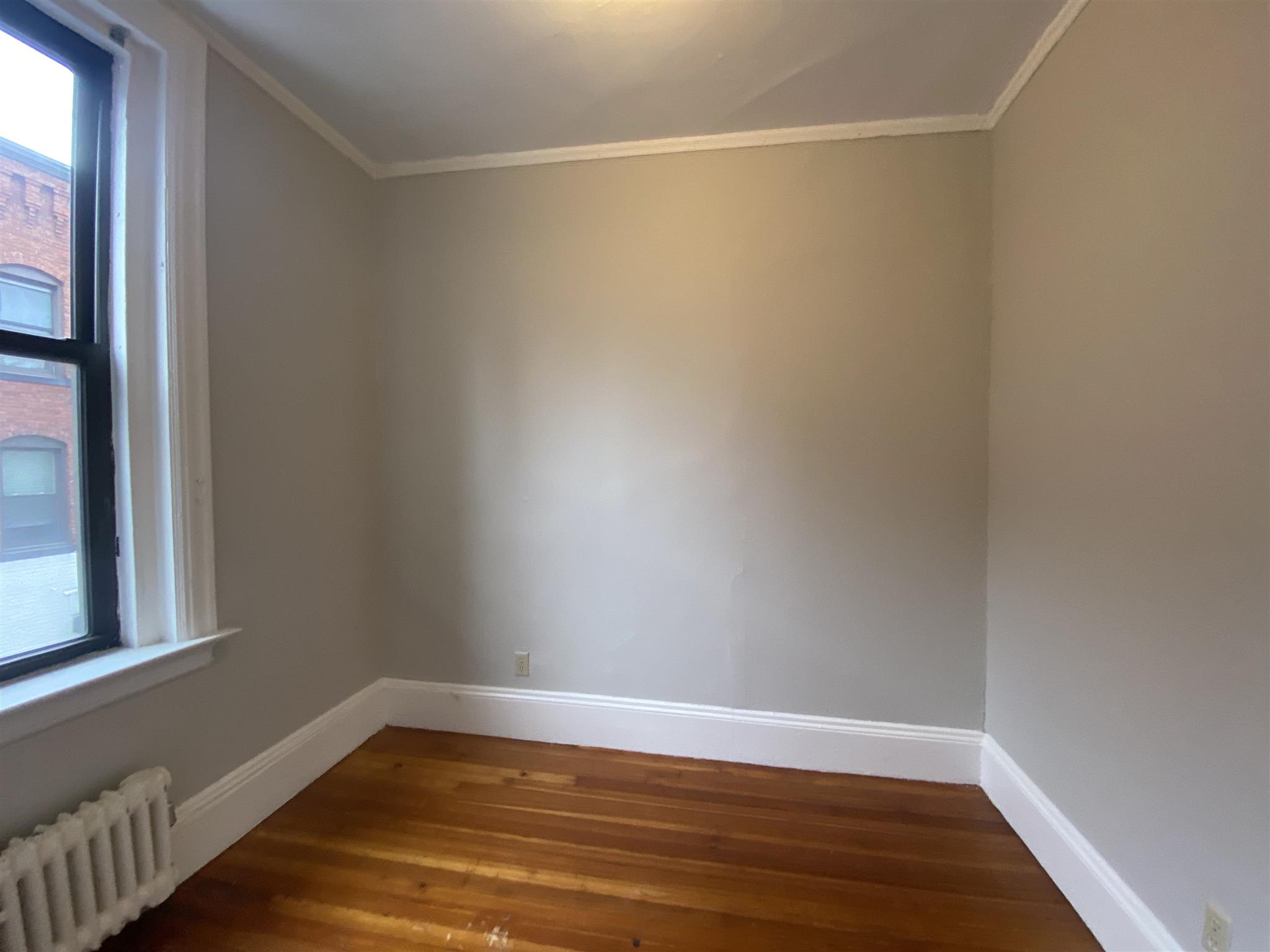 1 bed, 1 bath apartment for rent at 48 Jfk St Unit 8, Harvard Square — photo 9 of 10