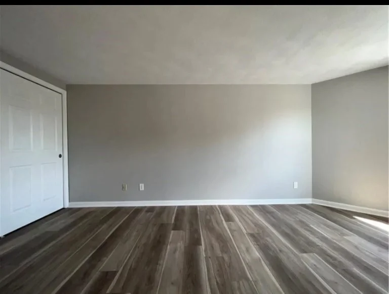 200 Woodlawn Ave, North Providence