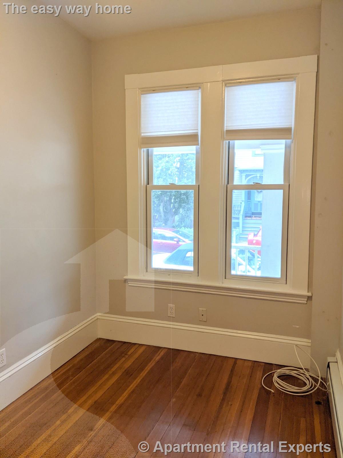 2 bed, 1 bath apartment for rent at 18 Winter Unit 1, Davis Square — photo 16 of 22