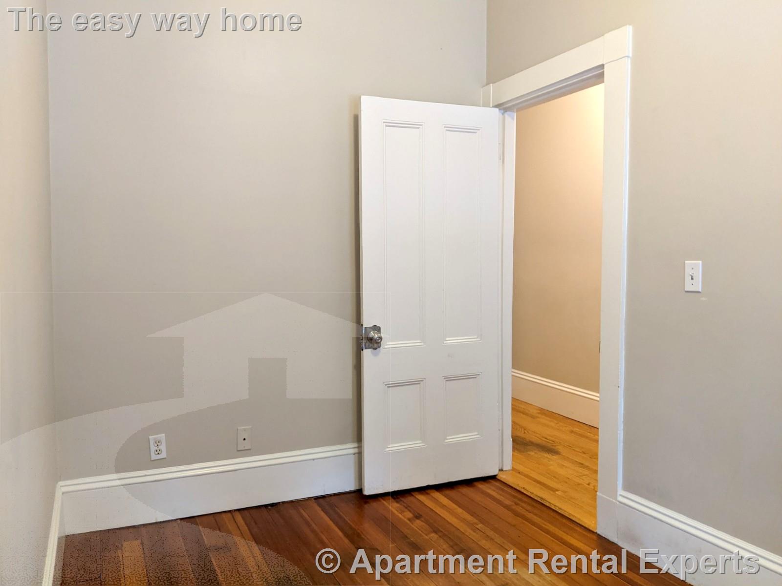 2 bed, 1 bath apartment for rent at 18 Winter Unit 1, Davis Square — photo 20 of 22