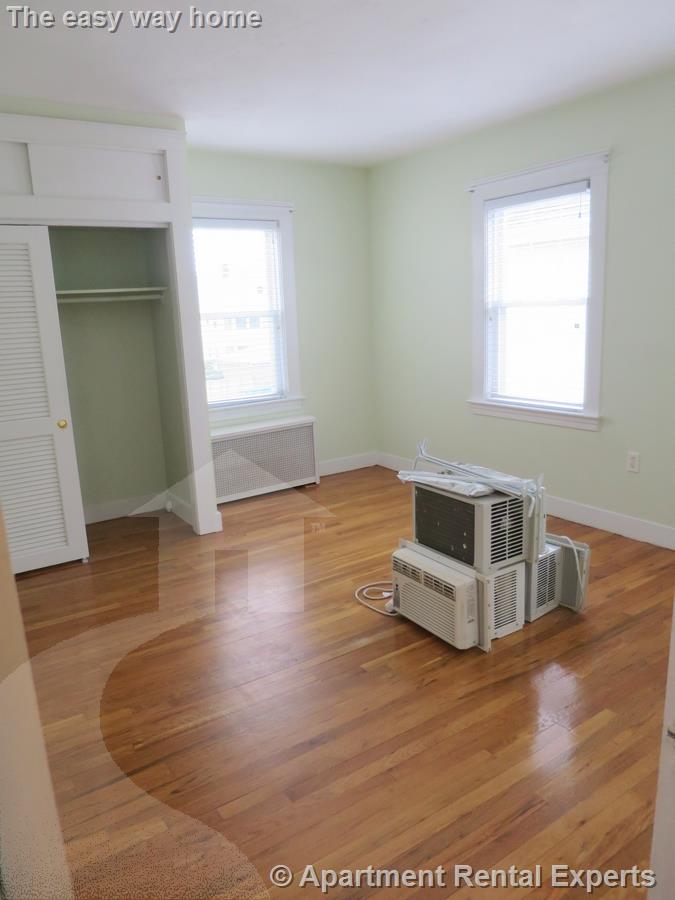 1098 Fellsway, Salem St. Area