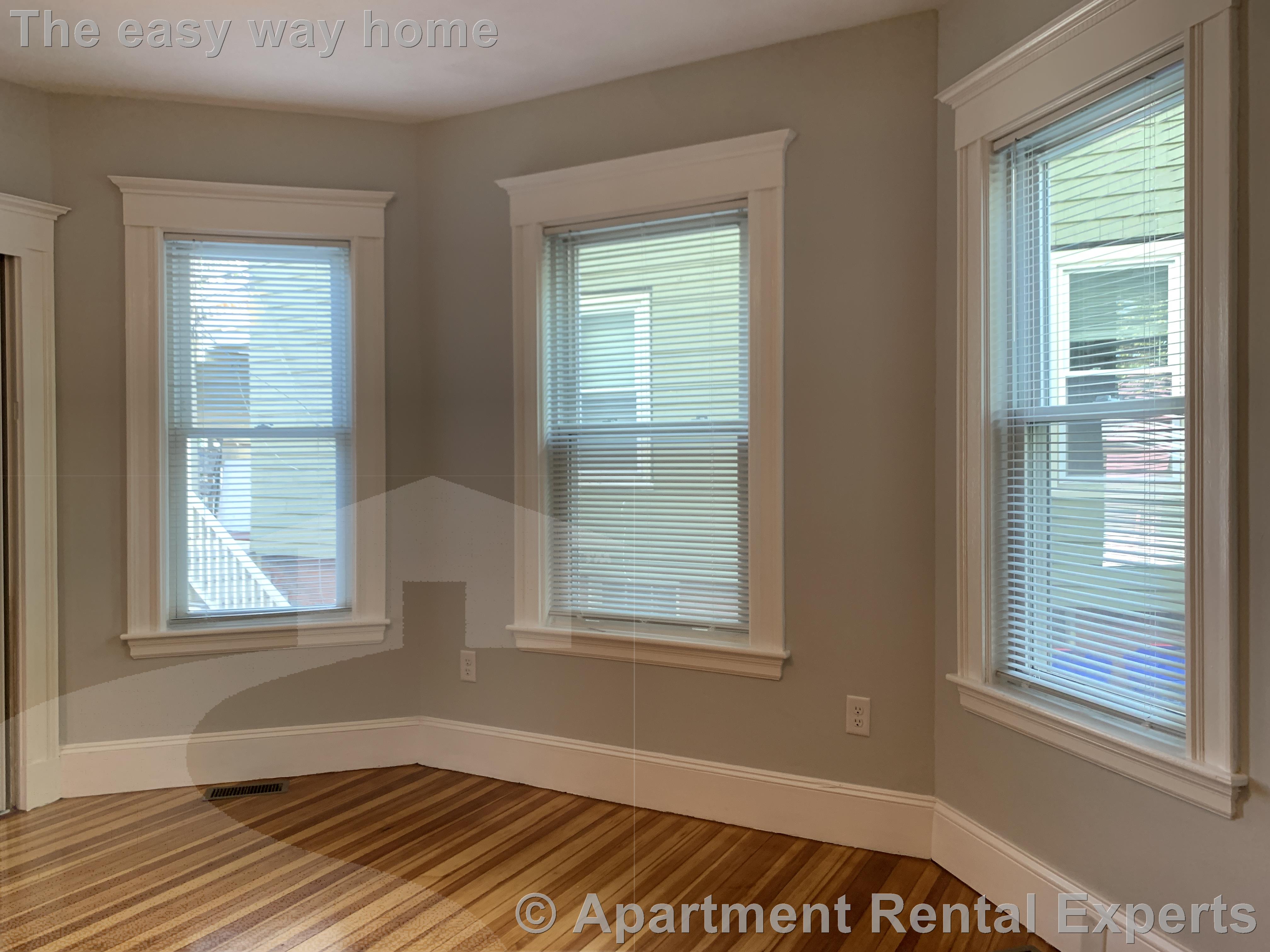 307 Highland Ave, Davis Square