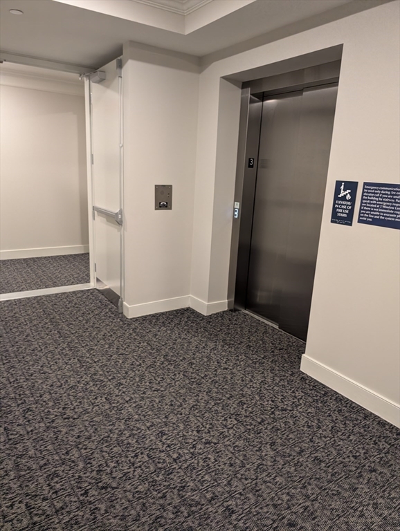 2 Winslow Ln, North Grafton