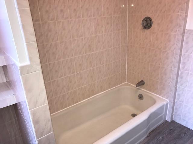 70 School St, The Port