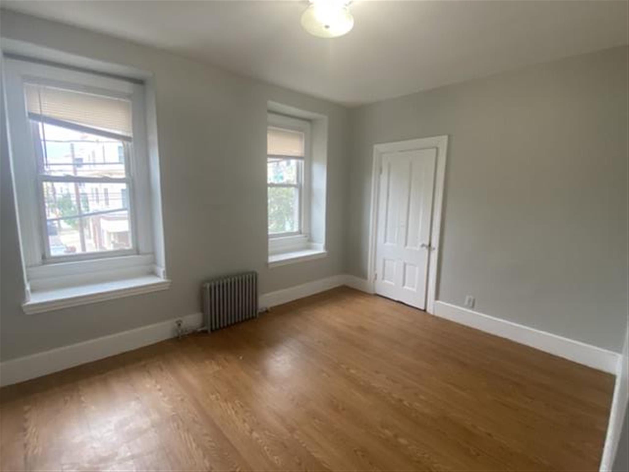 4 bed, 2 bath apartment for rent at 76 Beacon St Unit 1, Inman Square — photo 6 of 12