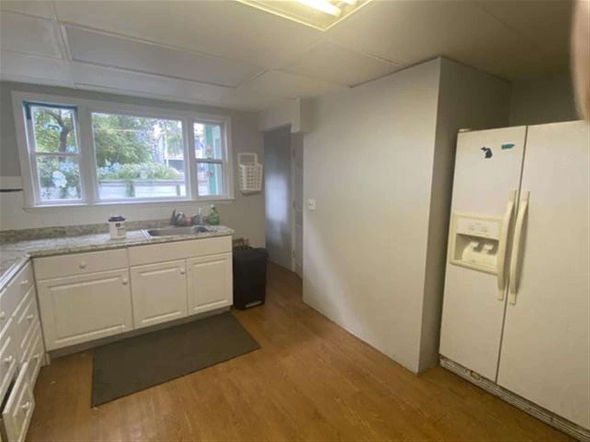 4 bed, 2 bath apartment for rent at 76 Beacon St Unit 1, Inman Square — photo 2 of 12