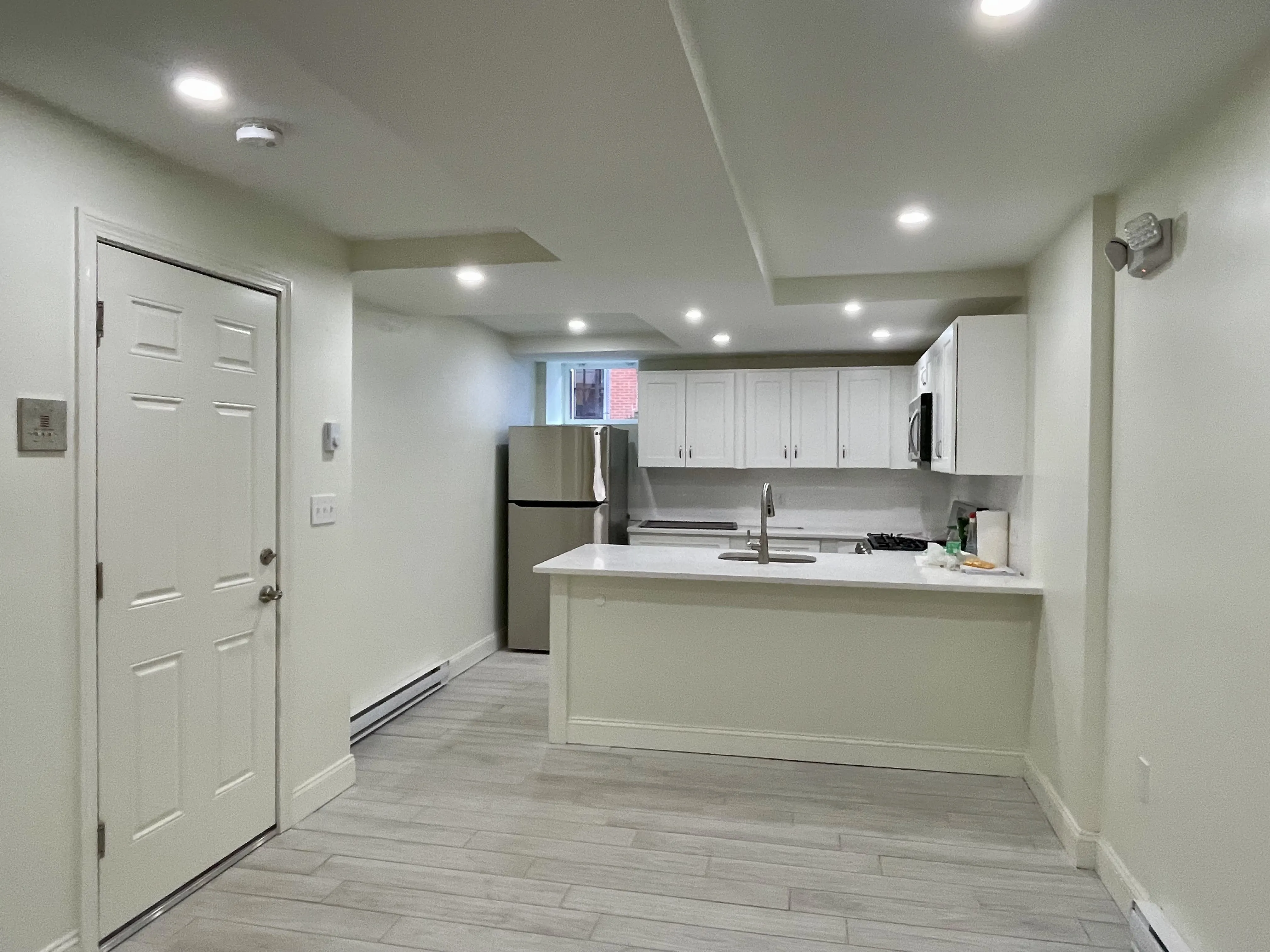 49 Charter St, North End