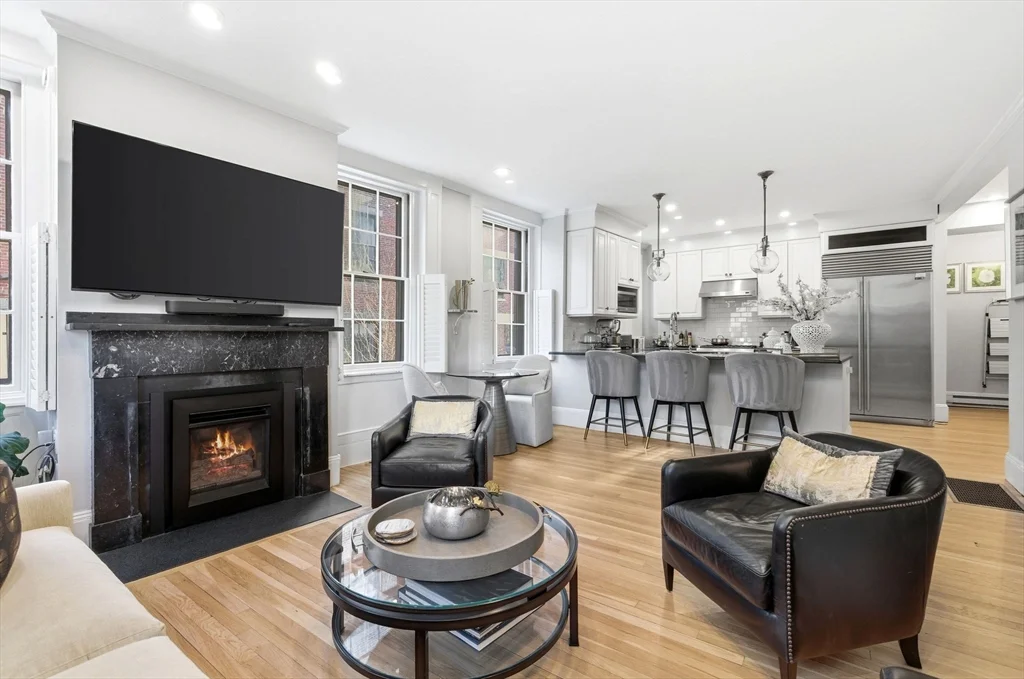 50 River St, Beacon Hill