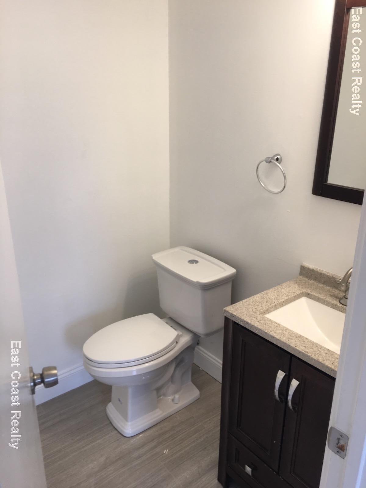 40 Medford St, Chelsea