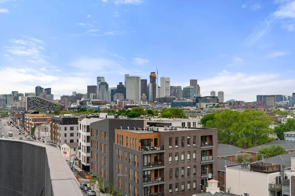 267 Old Colony Ave, South Boston