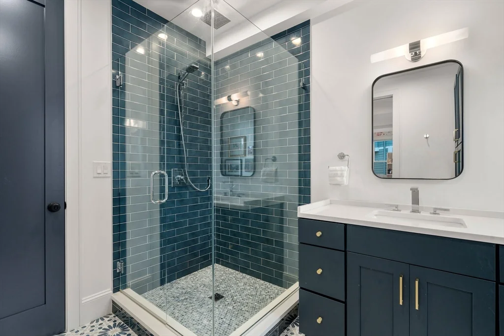 5 Caspian Way, Dorchester