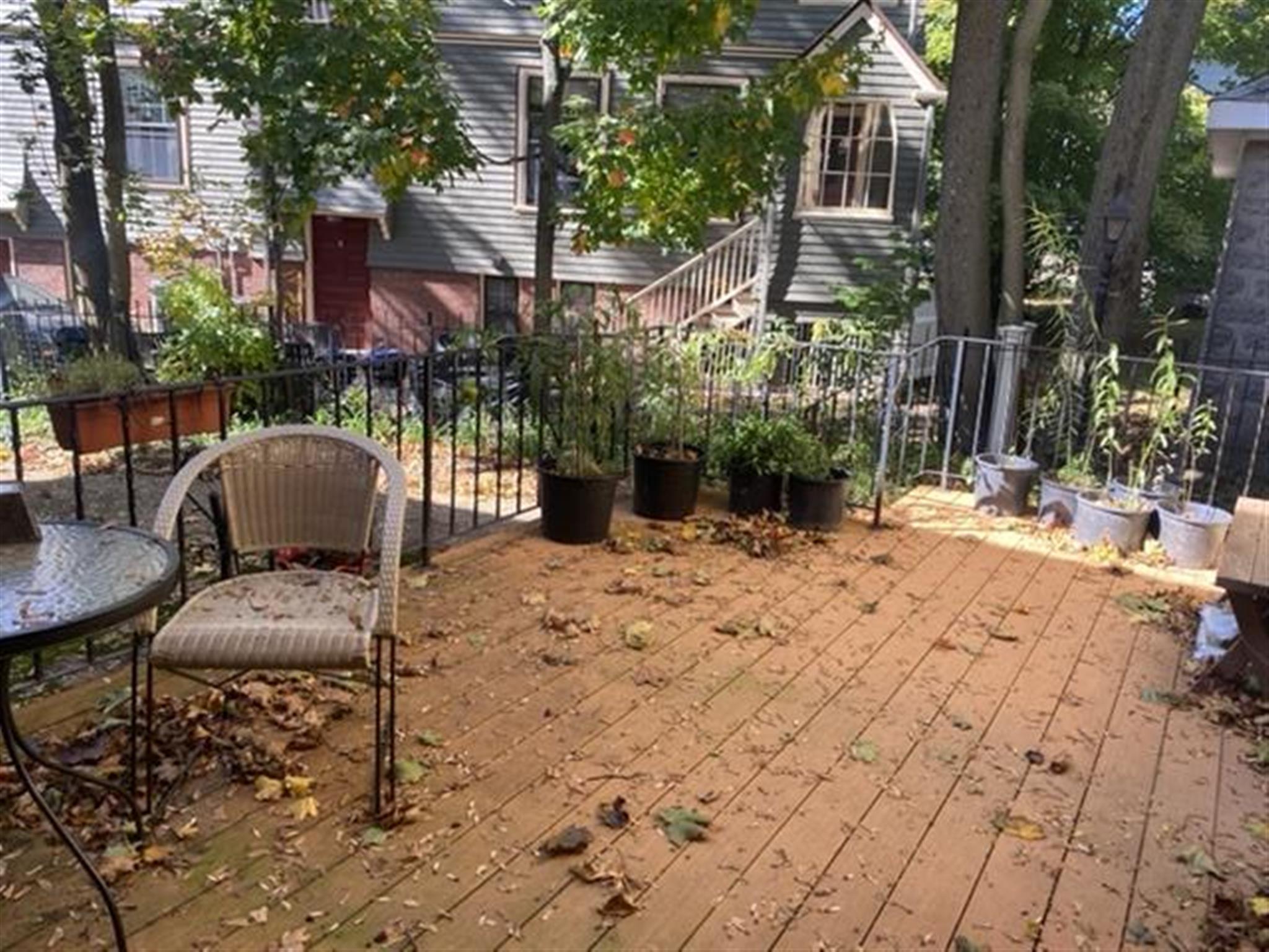 2.5 bed, 1 bath apartment for rent at 3 Lakeview St Unit 1, Arlington — photo 15 of 16