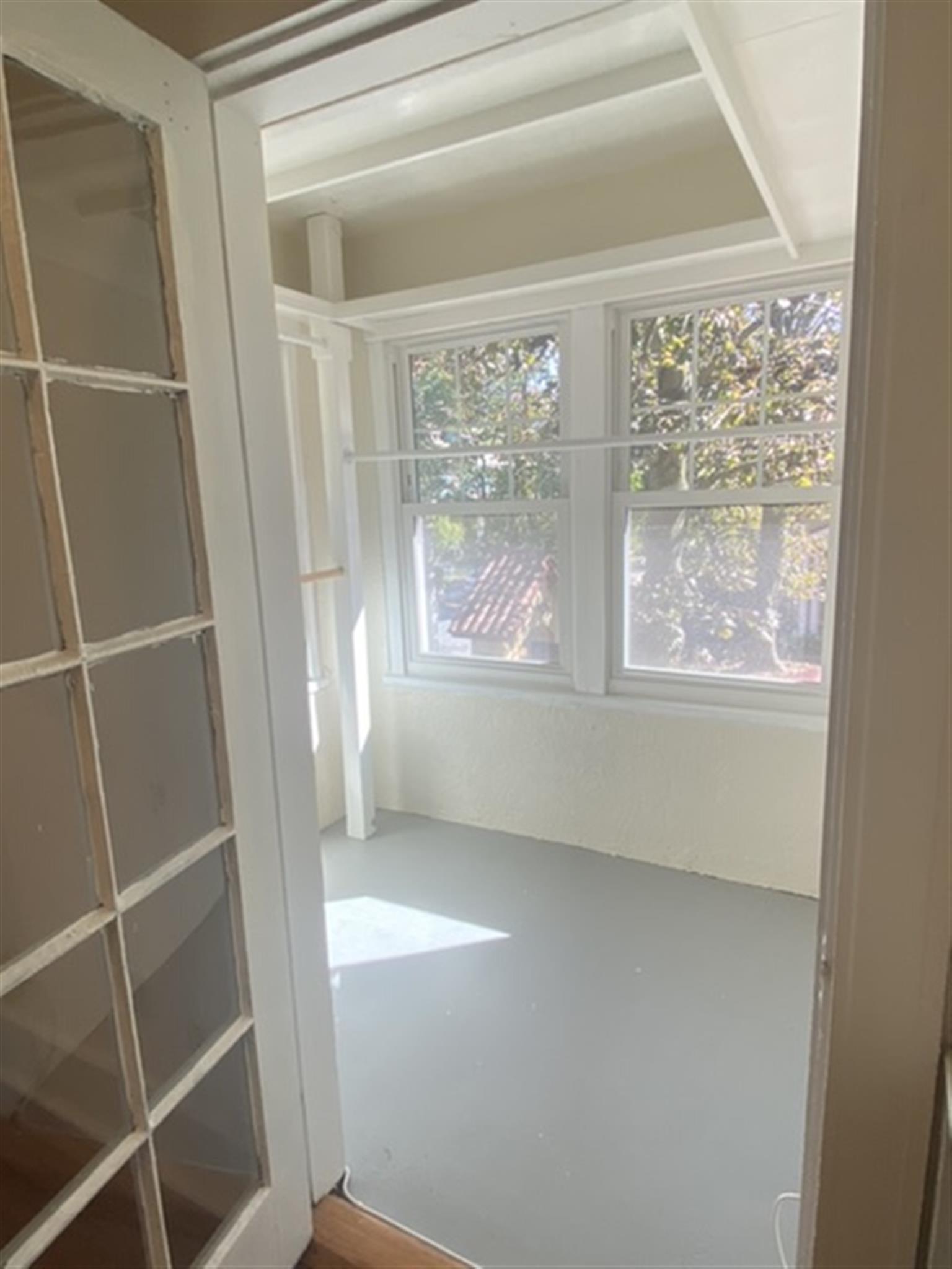 2.5 bed, 1 bath apartment for rent at 3 Lakeview St Unit 1, Arlington — photo 14 of 16