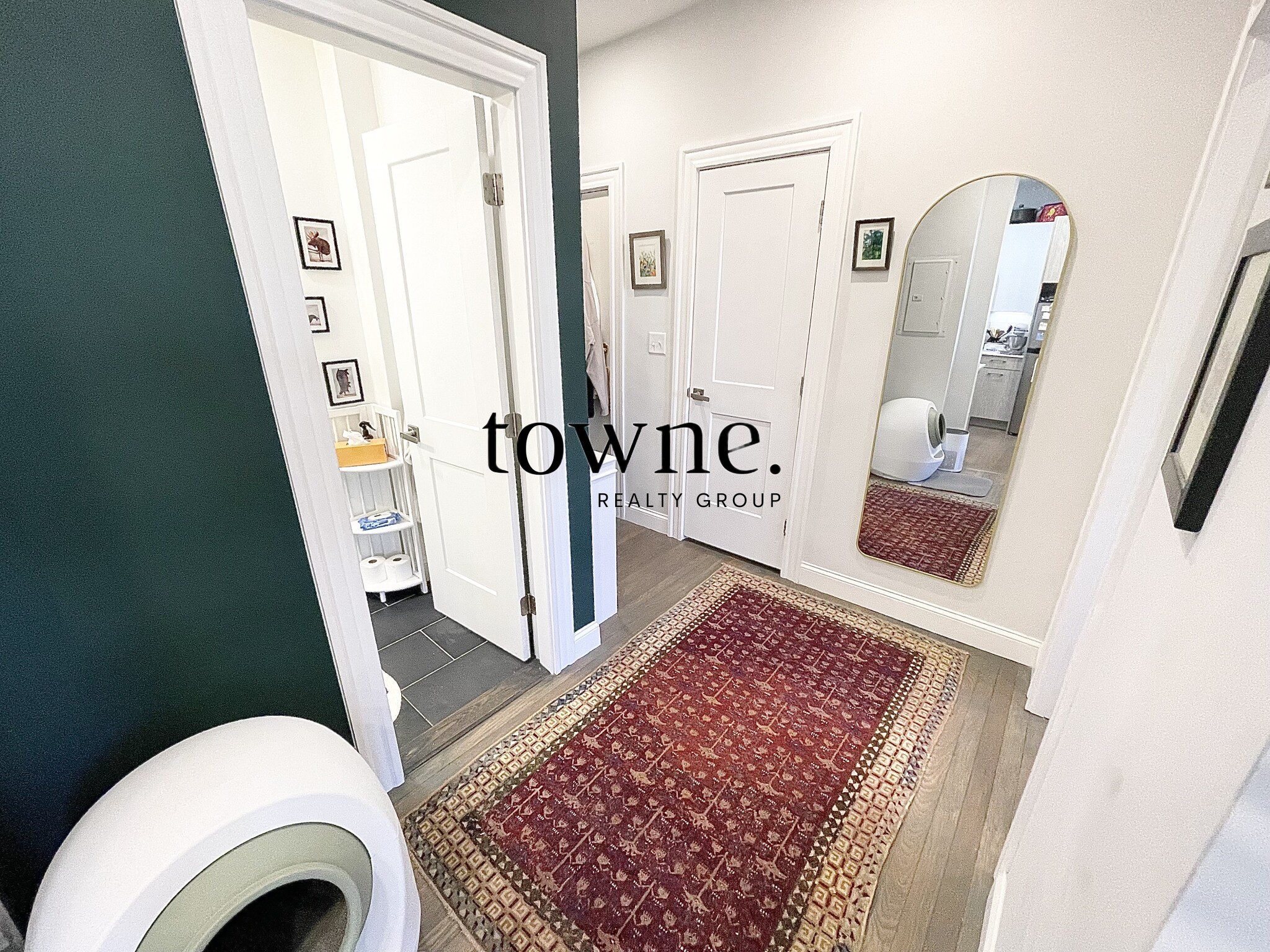 102 Queensberry St, Fenway