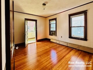 9 Roberts Rd, Mid-Cambridge