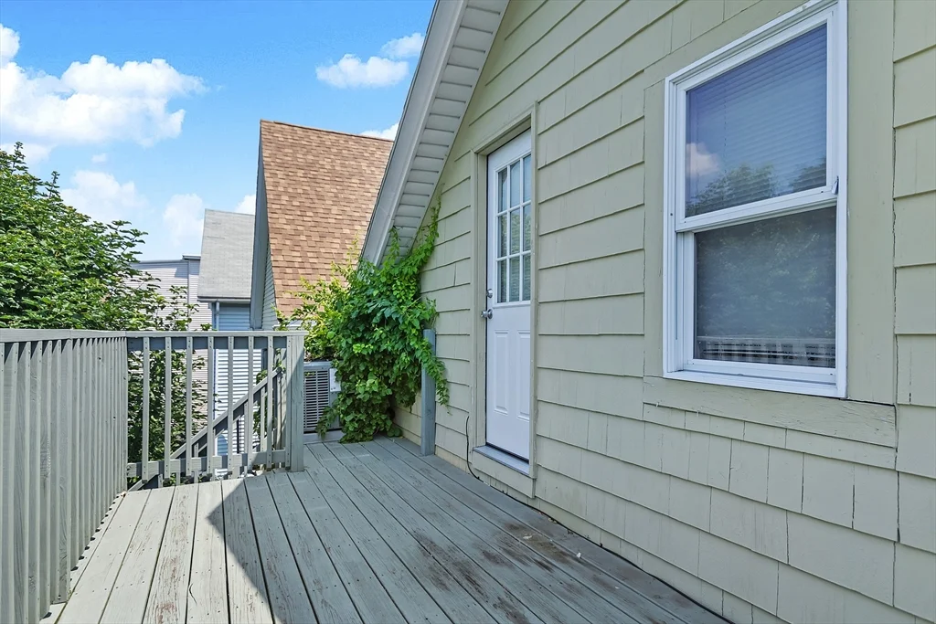 27 Shannon St, Brighton