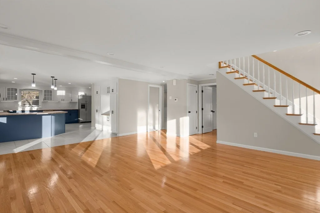 767 Walnut St, Lynnfield